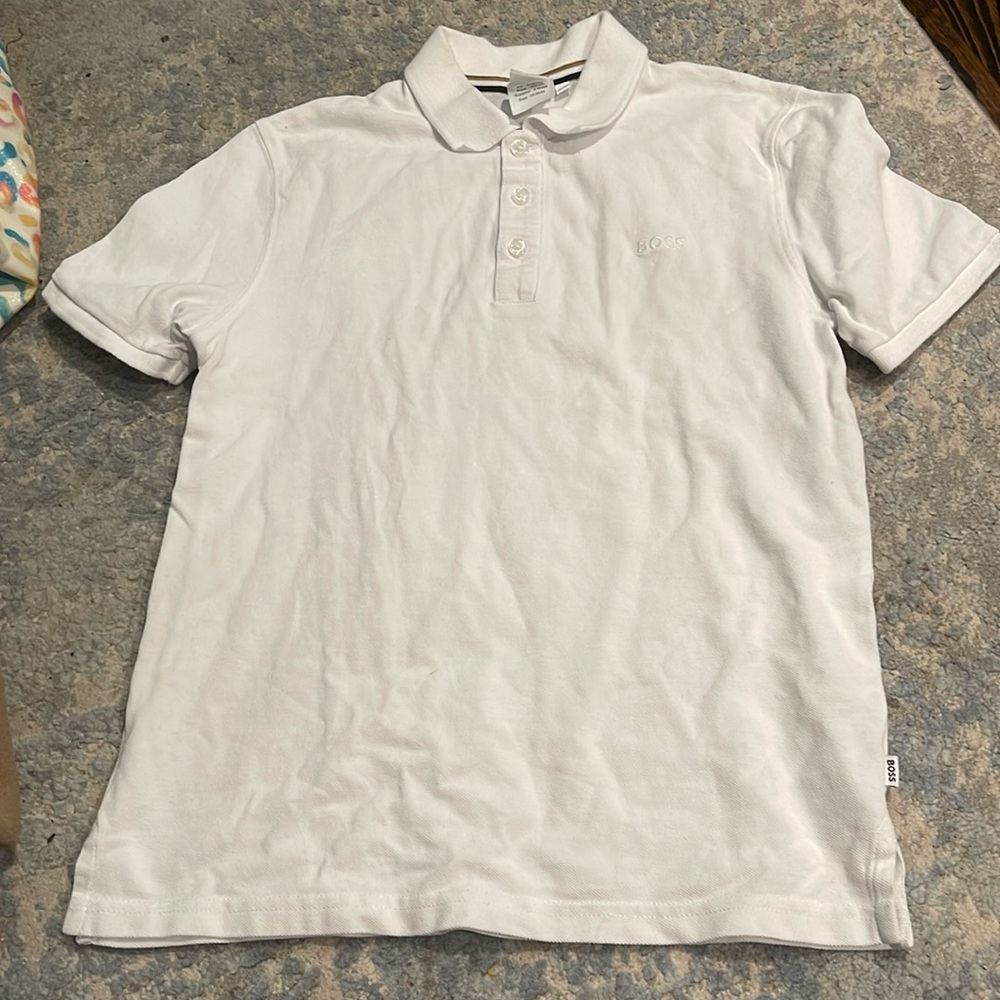 Boss sz 12 tshirt